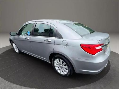 2013 Chrysler 200 Limited