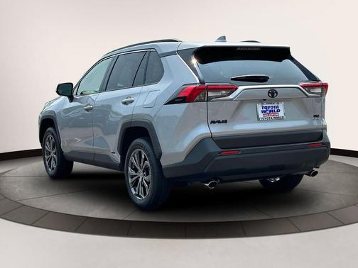 2025 Toyota RAV4 Hybrid XLE Premium