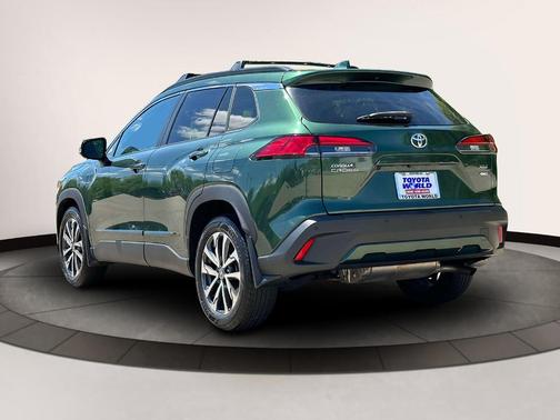 2022 Toyota Corolla Cross XLE
