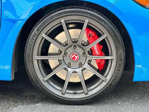 2023 Honda Civic Type R Base