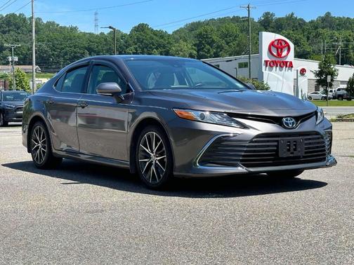 2021 Toyota Camry XLE