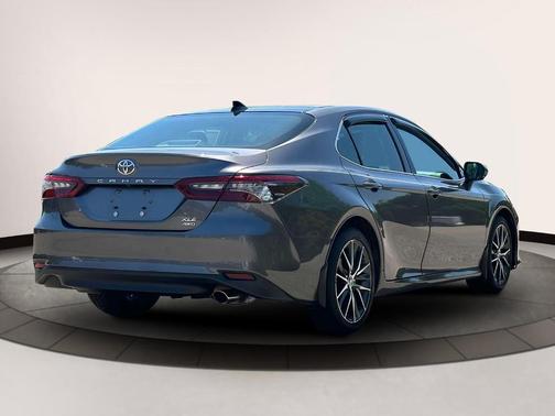 2021 Toyota Camry XLE