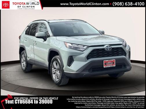 2022 Toyota RAV4 Hybrid XLE