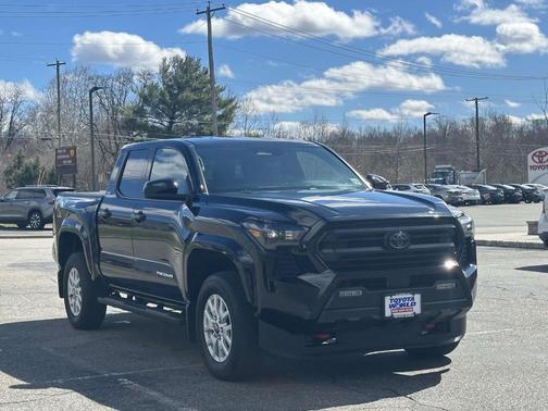 2025 Toyota Tacoma SR