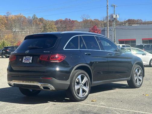 2022 Mercedes-Benz GLC 300 Base 4MATIC