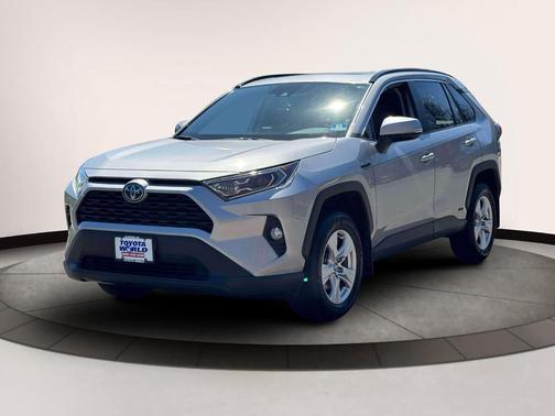 2020 Toyota RAV4 Hybrid XLE