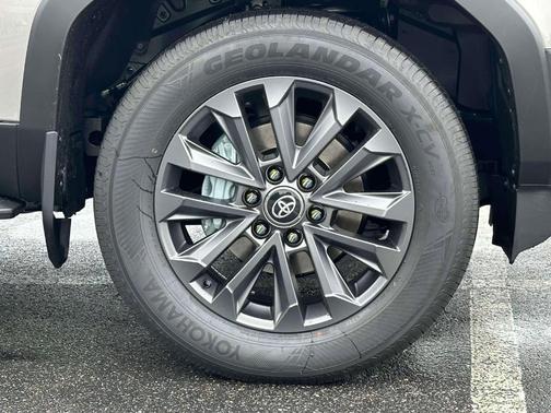 2025 Toyota Land Cruiser Base