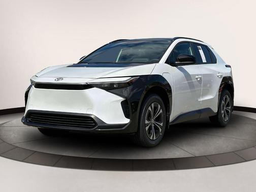 2025 Toyota bZ4X XLE