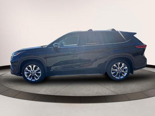 2023 Toyota Highlander Hybrid Limited