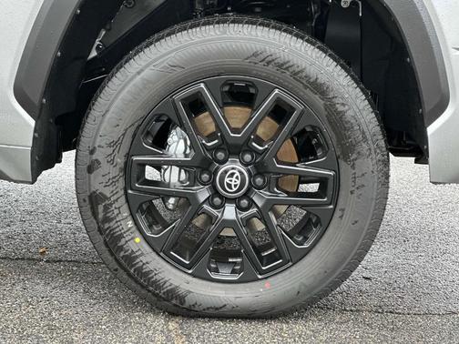 2025 Toyota Tundra Hybrid Limited