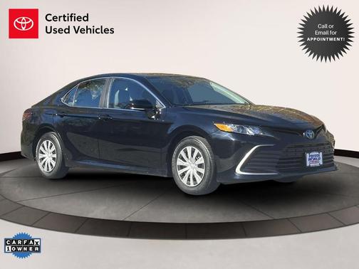 2024 Toyota Camry Hybrid LE