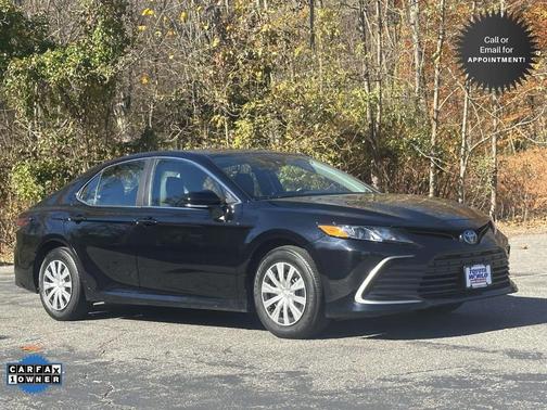 2024 Toyota Camry Hybrid LE