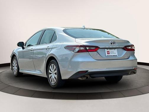 2023 Toyota Camry Hybrid LE
