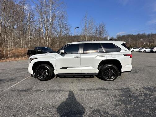 2024 Toyota Sequoia TRD Pro