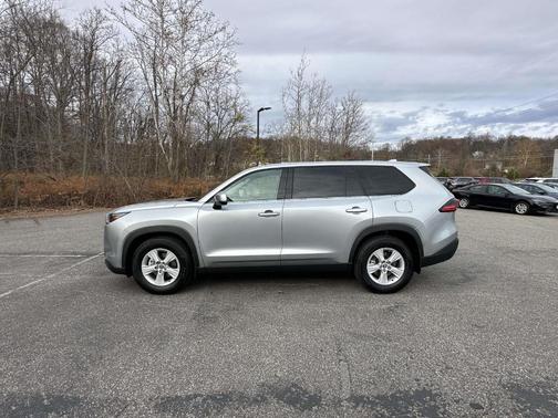 2026 Toyota Grand Highlander LE NATL