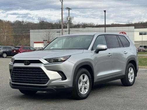 2026 Toyota Grand Highlander LE NATL