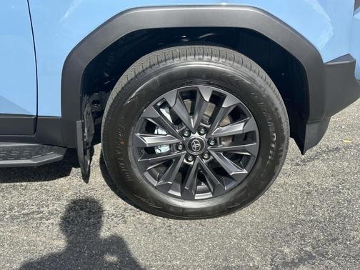 2026 Toyota Land Cruiser 