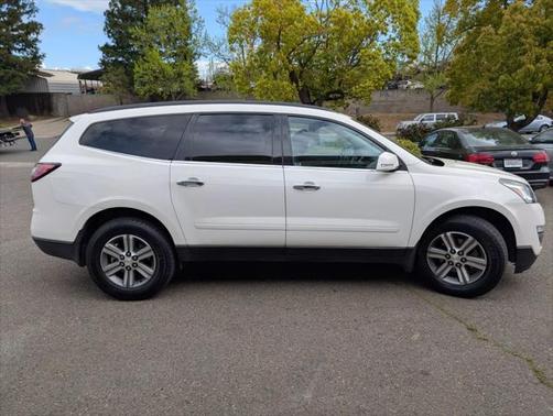 2015 Chevrolet Traverse 2LT