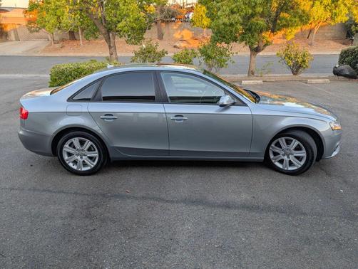 2010 Audi A4 2.0T Premium quattro