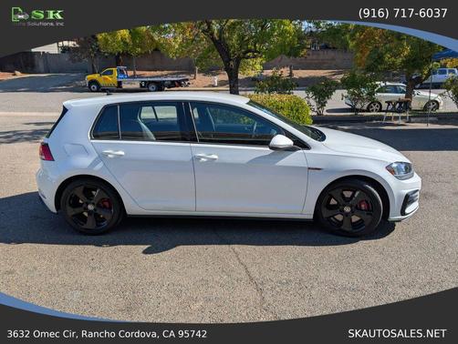 2019 Volkswagen Golf GTI 2.0T S 4-Door