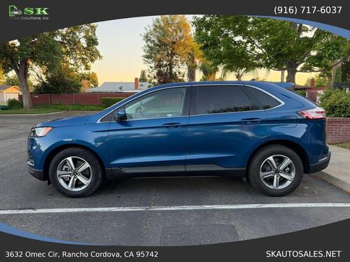 Atlas Blue Metallic 2023 Ford Edge SEL