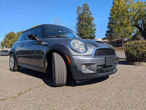 2009 MINI Cooper S Base