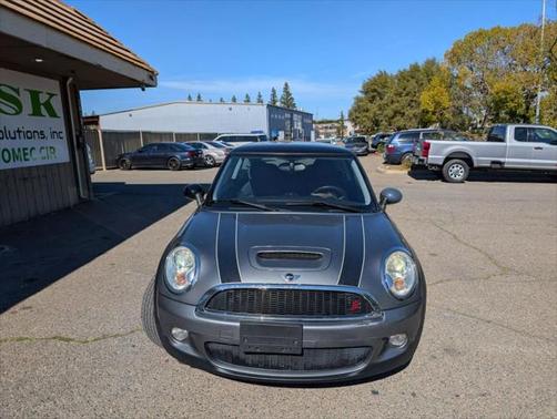 2009 MINI Cooper S Base