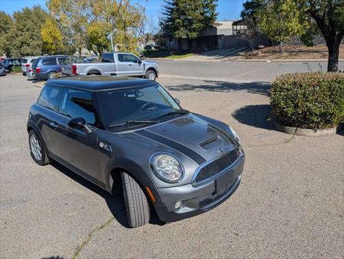 2009 MINI Cooper S Base