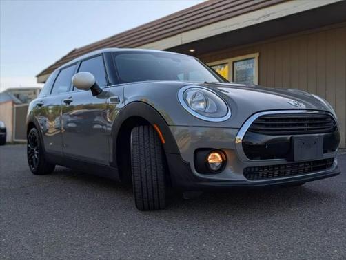 2017 MINI Clubman Cooper