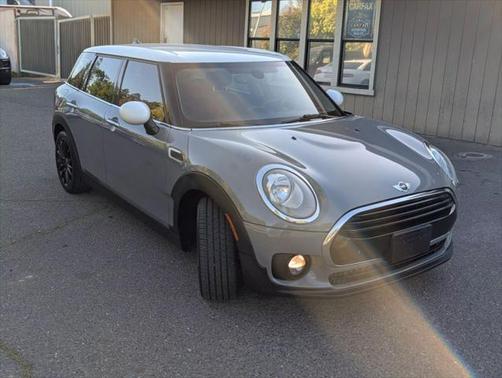 2017 MINI Clubman Cooper