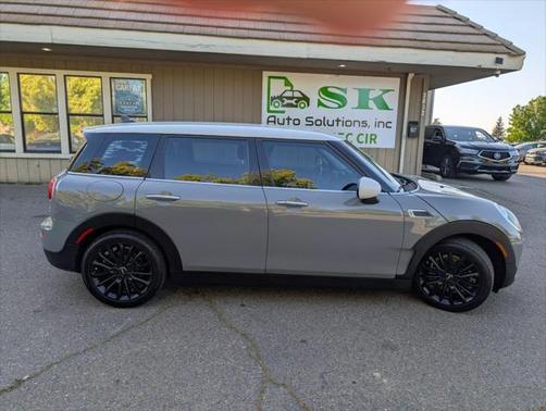 2017 MINI Clubman Cooper