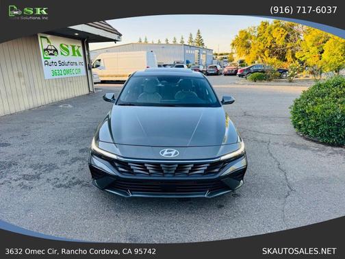 Amazon Gray 2024 Hyundai ELANTRA HEV Limited