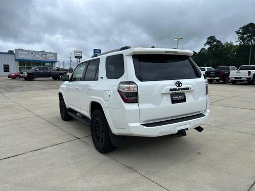 Super White 2021 Toyota 4Runner SR5 Premium