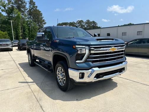 Lakeshore Blue Metallic 2026 Chevrolet Silverado 2500 LTZ