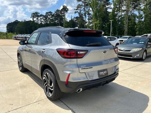 Sterling Gray Metallic 2026 Chevrolet Trailblazer RS