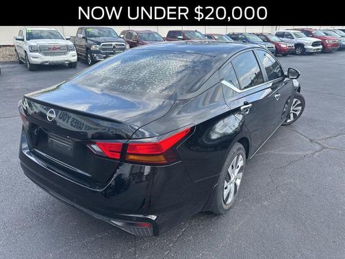 Black 2023 Nissan Altima 2.5 S