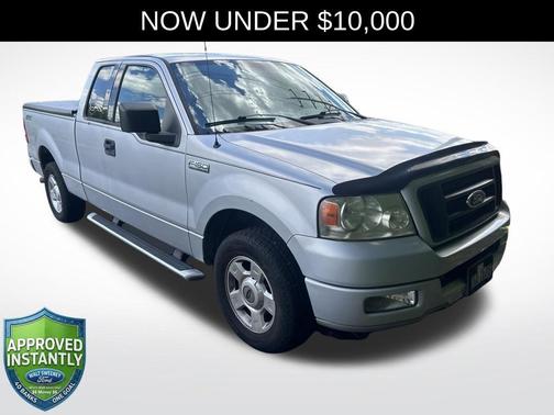 Silver Clearcoat Metallic 2004 Ford F-150 STX SuperCab
