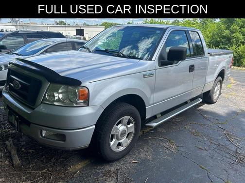 Silver Clearcoat Metallic 2004 Ford F-150 STX SuperCab