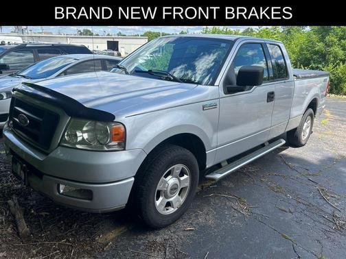 Silver Clearcoat Metallic 2004 Ford F-150 STX SuperCab
