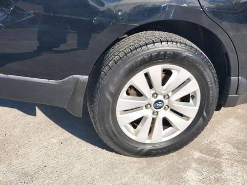 2017 Subaru Outback 2.5i