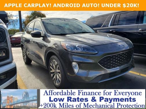 2020 Ford Escape Titanium