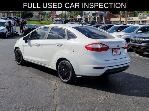 Oxford White 2015 Ford Fiesta S