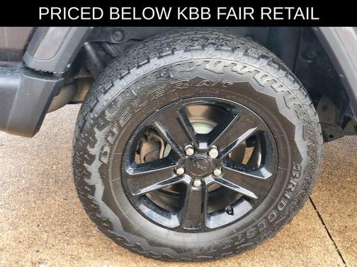 2021 Jeep Wrangler Unlimited Sahara Altitude