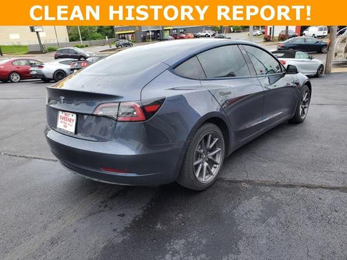 2022 Tesla Model 3 Base