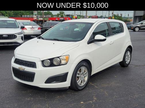 Summit White 2012 Chevrolet Sonic 2LT