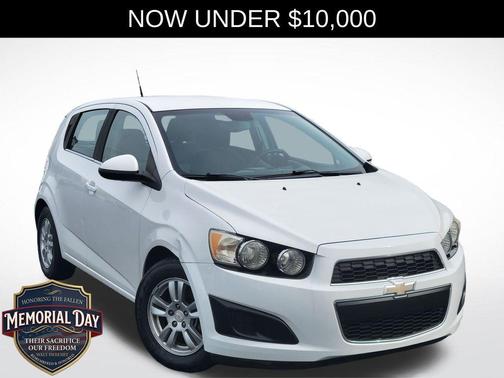 Summit White 2012 Chevrolet Sonic 2LT