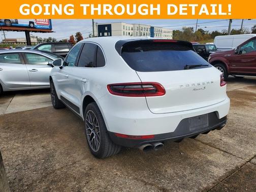 2017 Porsche Macan S