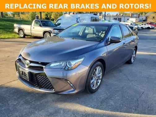2016 Toyota Camry SE