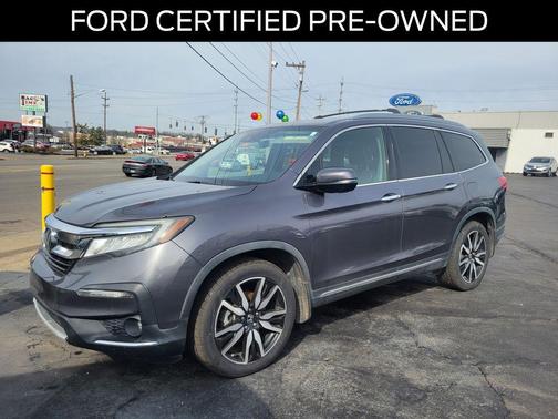 2021 Honda Pilot Touring 8-Passenger