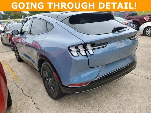 2023 Ford Mustang Mach-E California Route 1